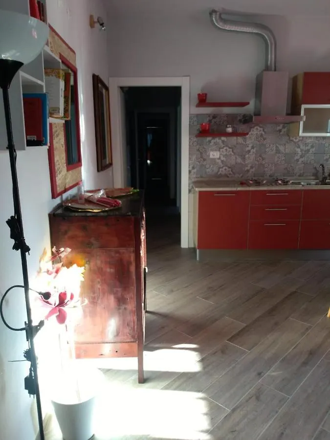 Tom & Jerry Bed and Breakfast Πίζα