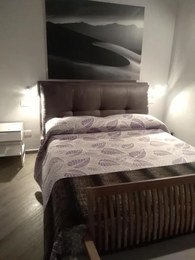 Tom & Jerry Bed and Breakfast Πίζα