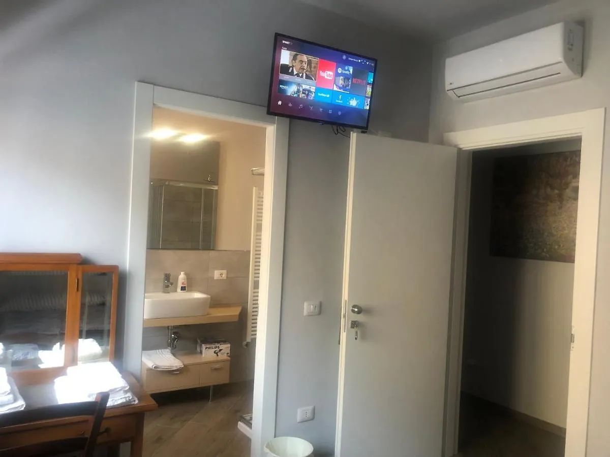 Tom & Jerry Bed and Breakfast Πίζα Ιταλία