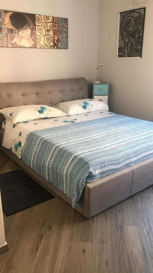 Tom & Jerry Bed and Breakfast Πίζα 0*,  Ιταλία