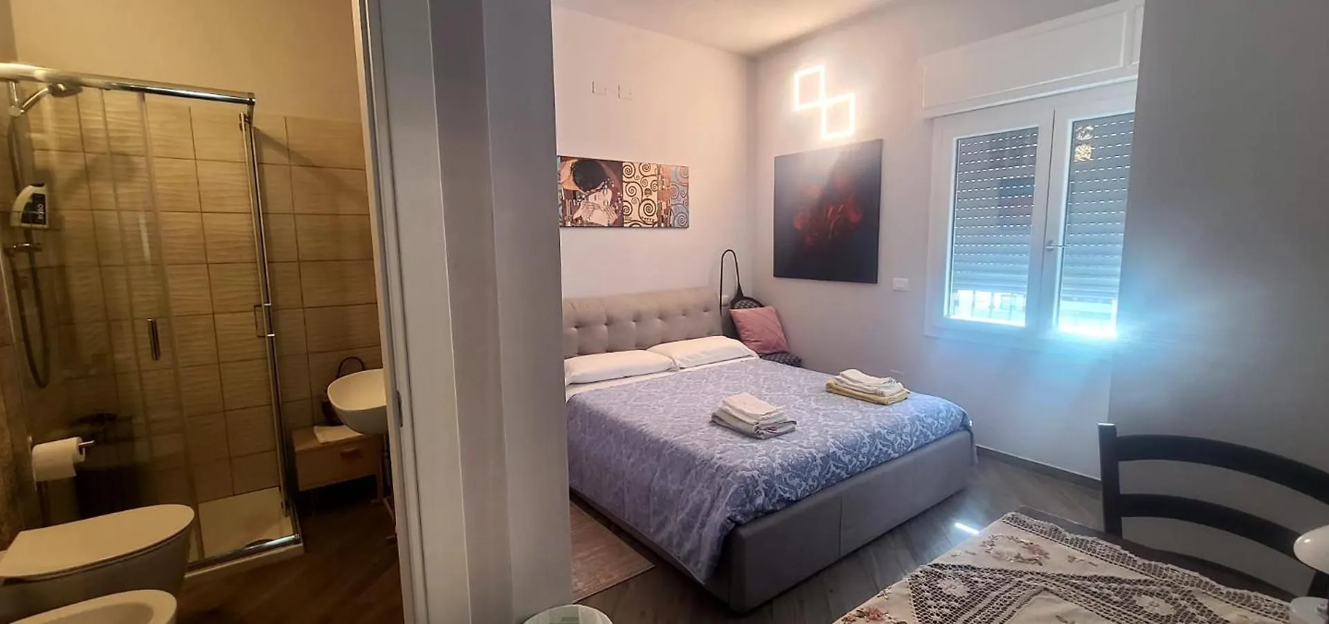 Tom & Jerry Bed and Breakfast Πίζα
