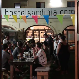 https://hostel-sardinia-via-dante-35.in-sardinia.net